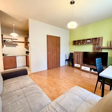 Aurora - 2 Bedroom With Terrace In *