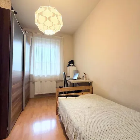 Aurora - 2 Bedroom With Terrace In شقة بودابست